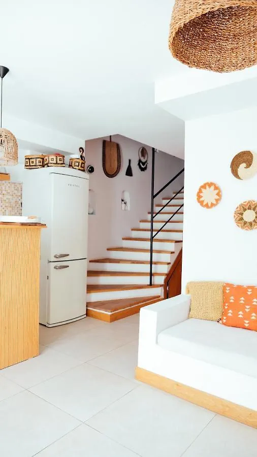 Lupa Alacati Çeşme Otel